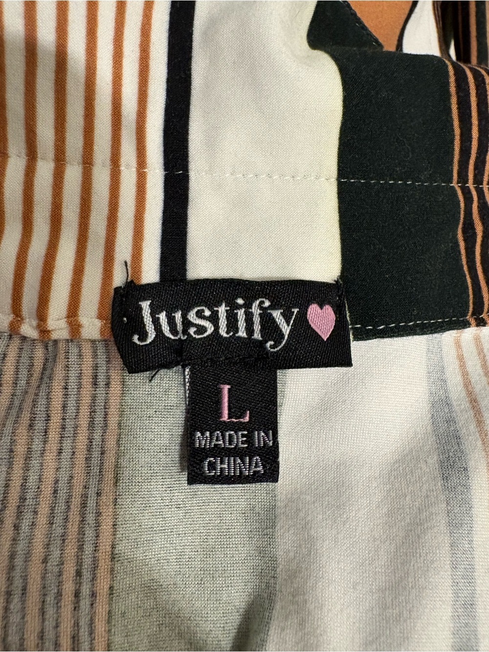 Justify Striped Button-Front Shirt Dress with Belt - Size Large - Picture 5 of 7